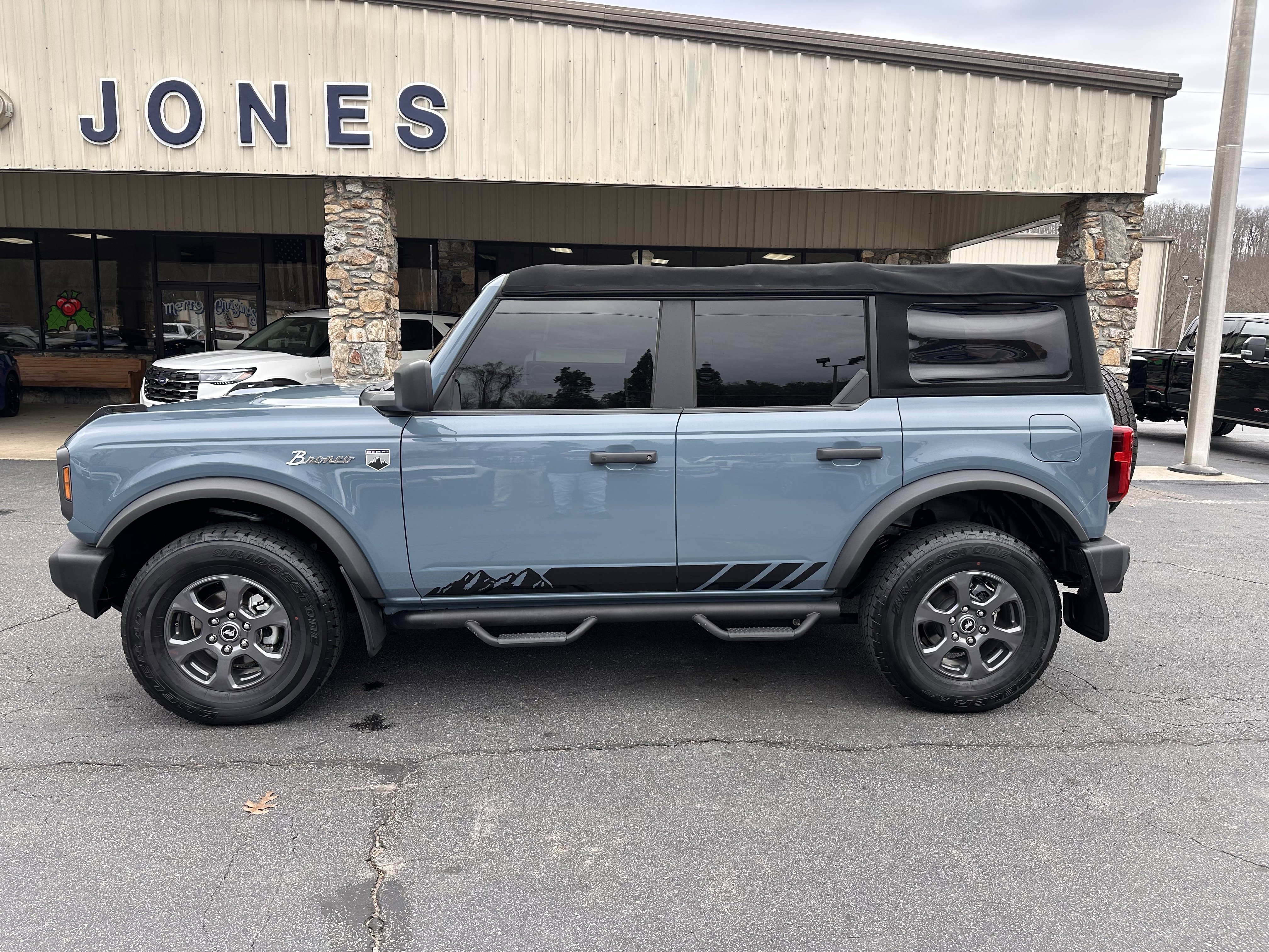 2021 Ford Bronco 4-Door Big Bend's photo