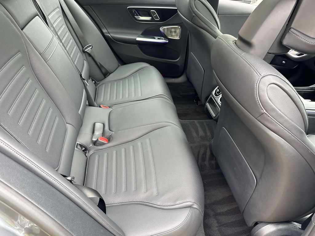 2025 Mercedes Benz C 300 4MATIC photo 23