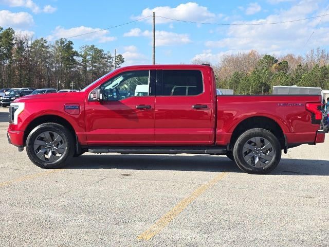 2024 Ford F-150 Lightning XLT photo 2