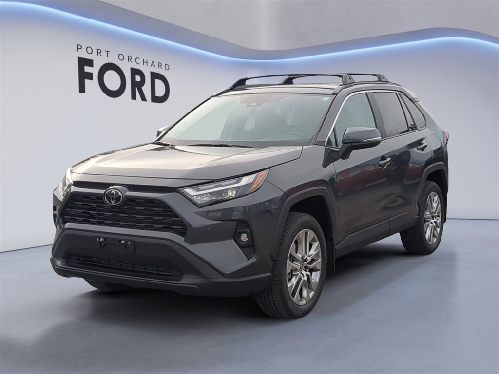 2025 Toyota RAV4 XLE Premium's photo