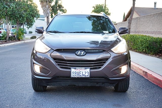 Used 2015 Brown Hyundai SE image 4