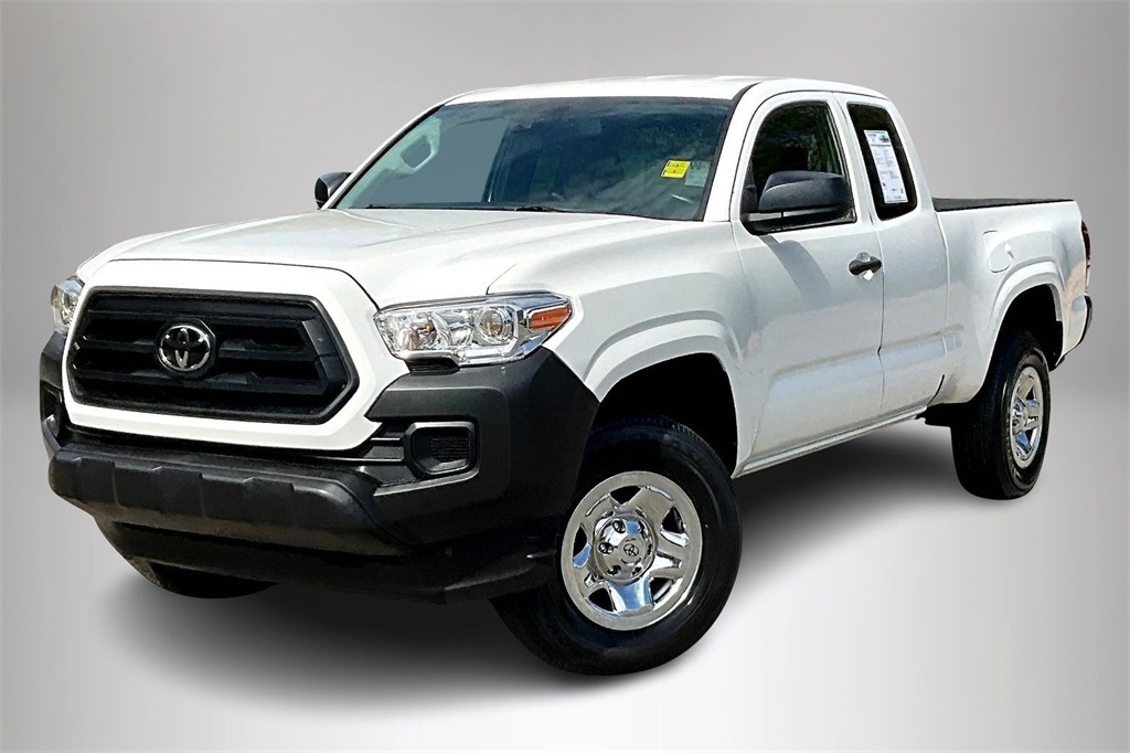 2022 Toyota Tacoma SR5 photo 2