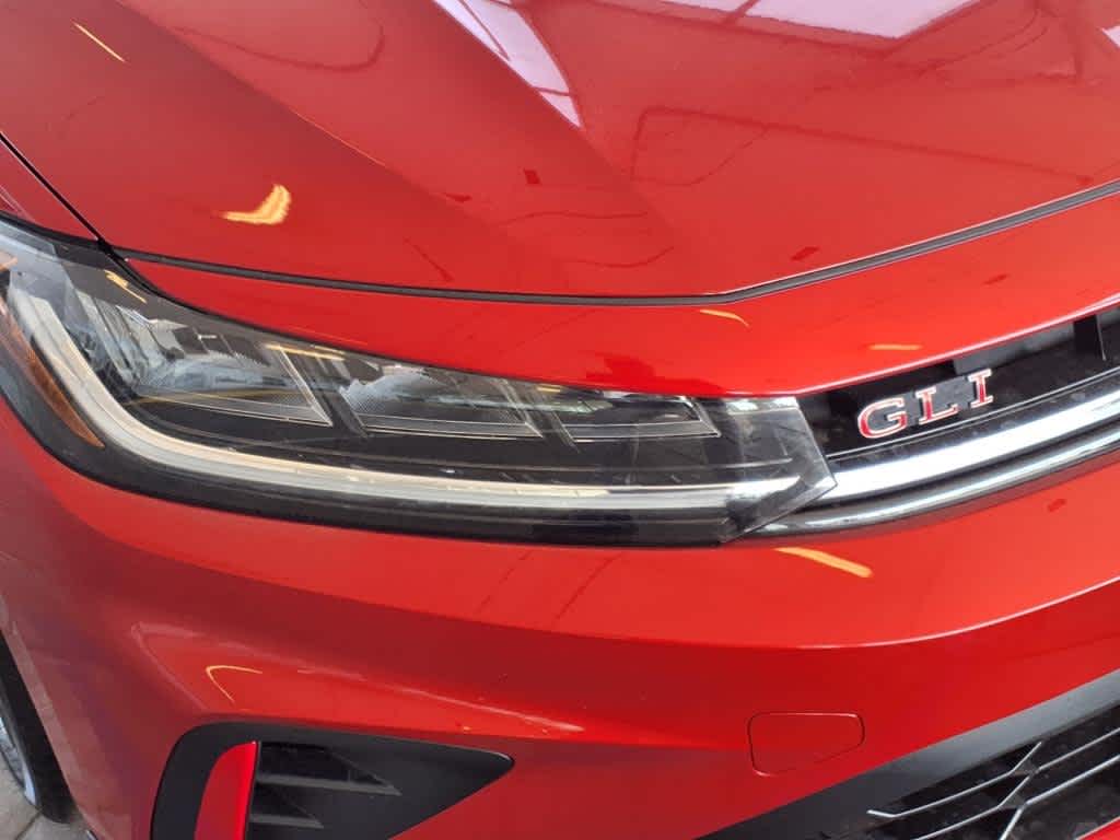 2025 Volkswagen Jetta GLI Autobahn photo 3