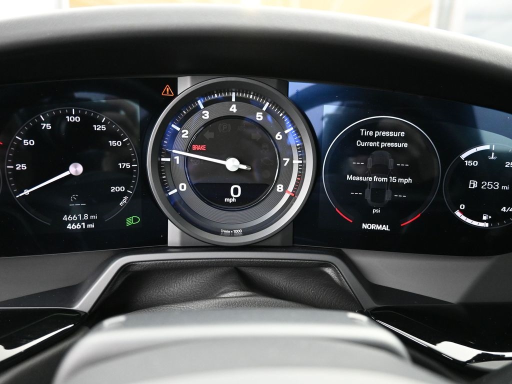 2024 Porsche 911 T photo 23