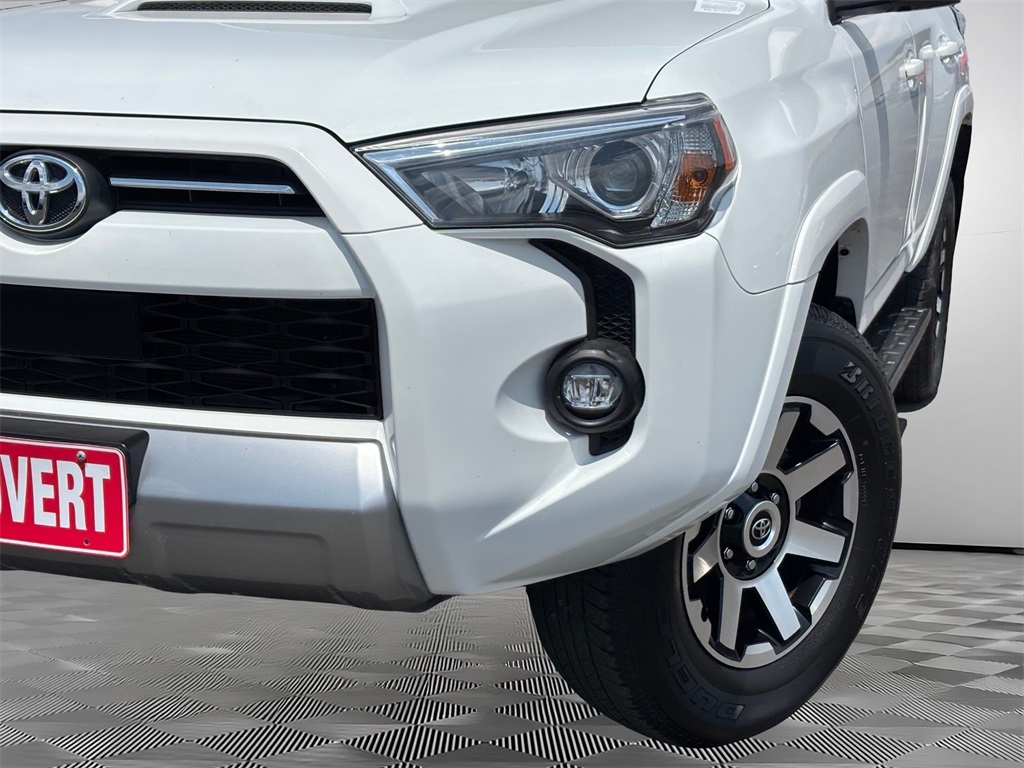 2024 Toyota 4Runner TRD Off-Road Premium photo 3