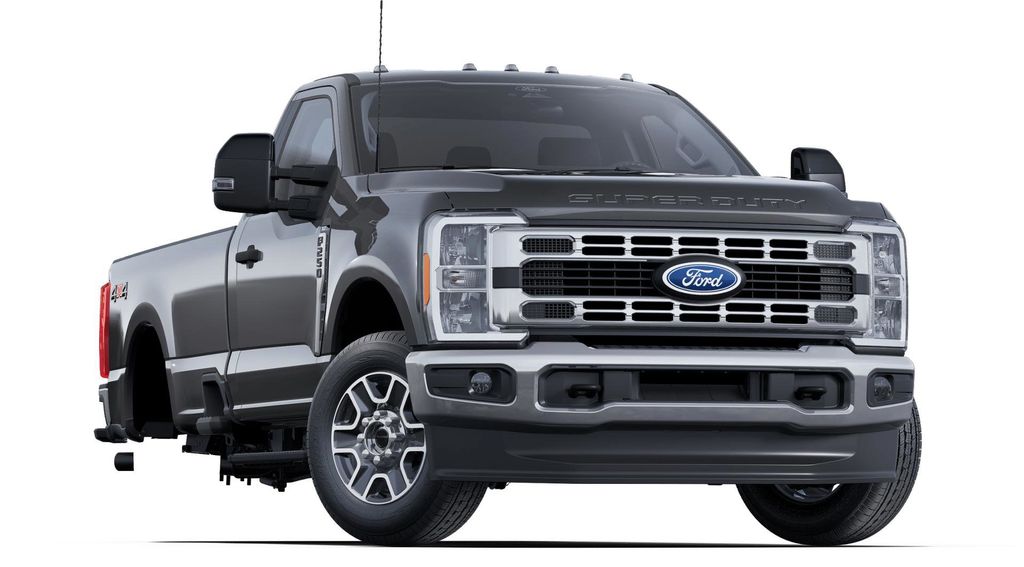 2025 Ford F-250 XLT photo 4