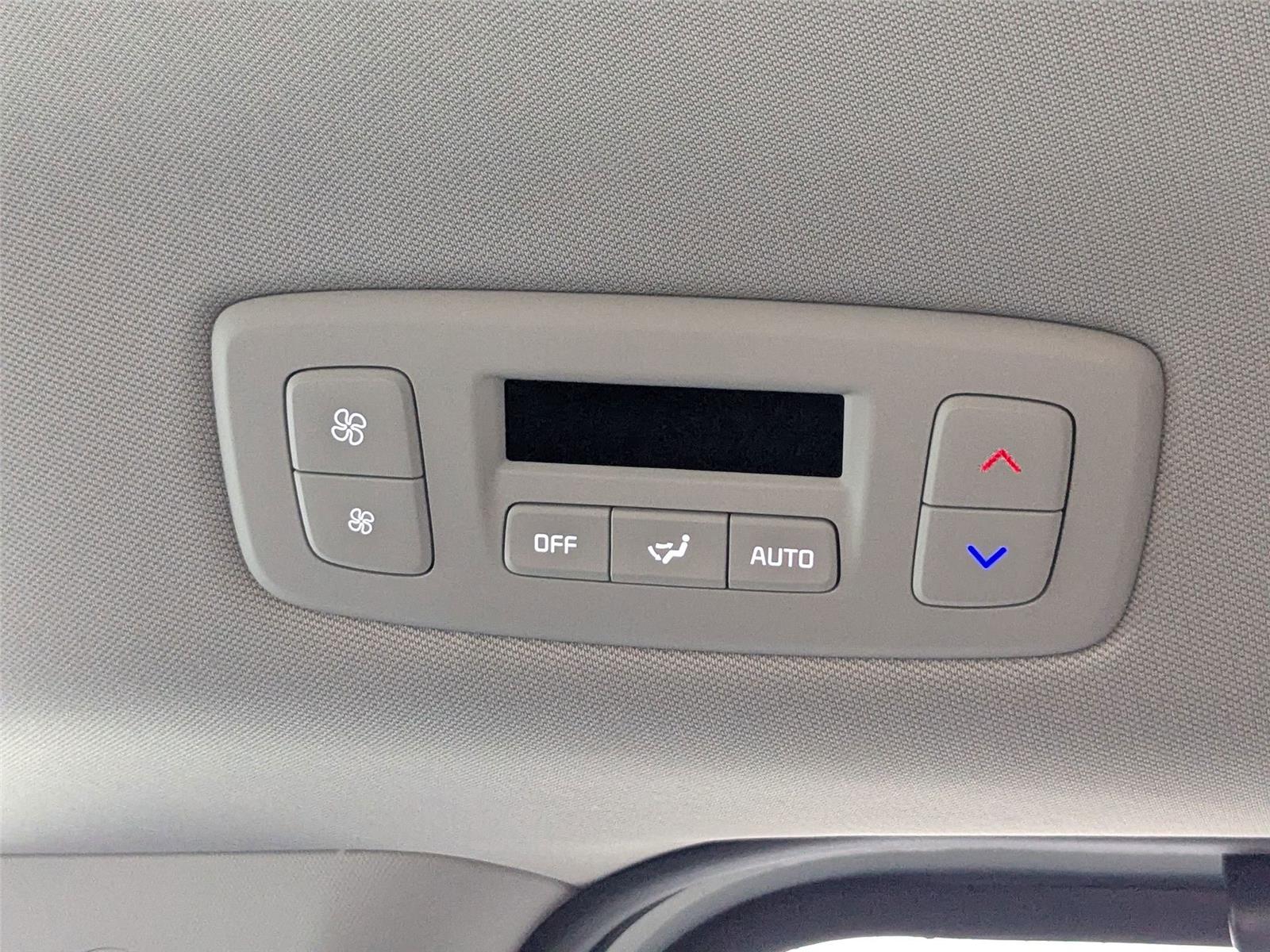 2025 Kia Carnival SX Prestige photo 27