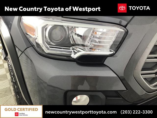 2022 Toyota Tacoma SR5 photo 21