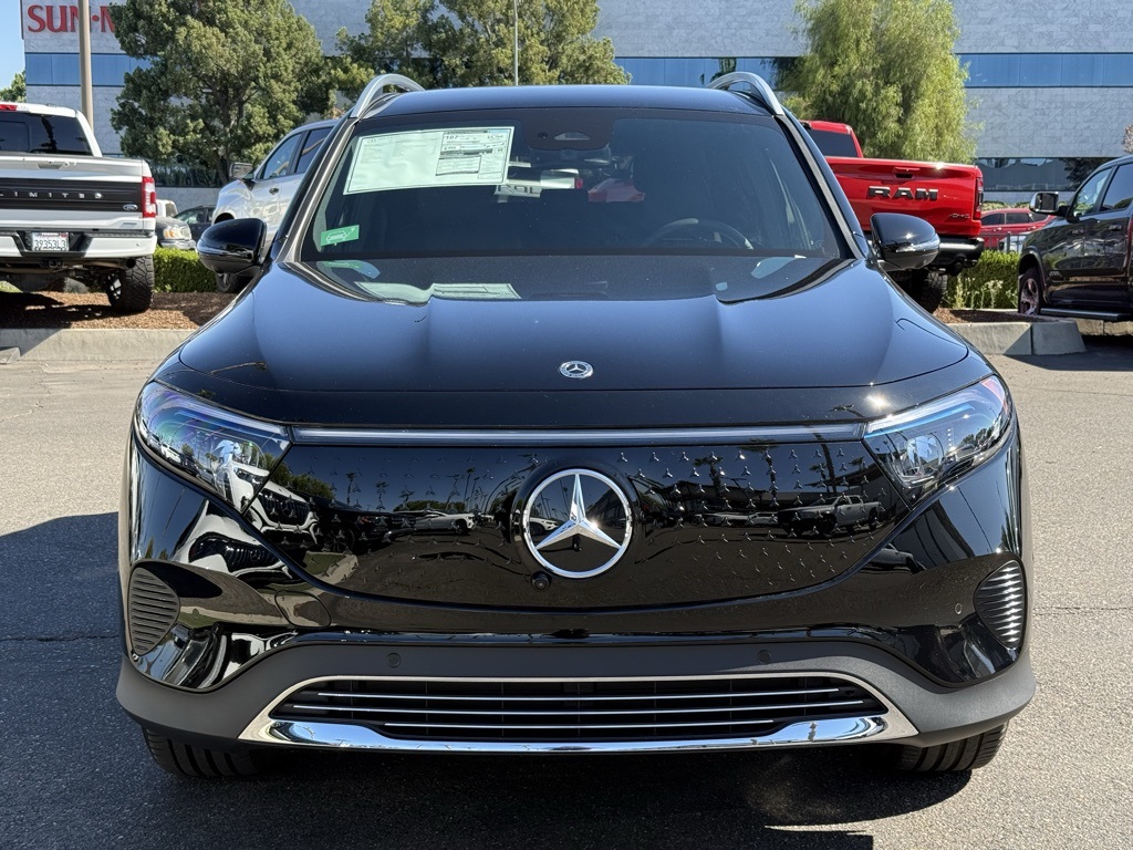 2025 Mercedes Benz EQB photo 5