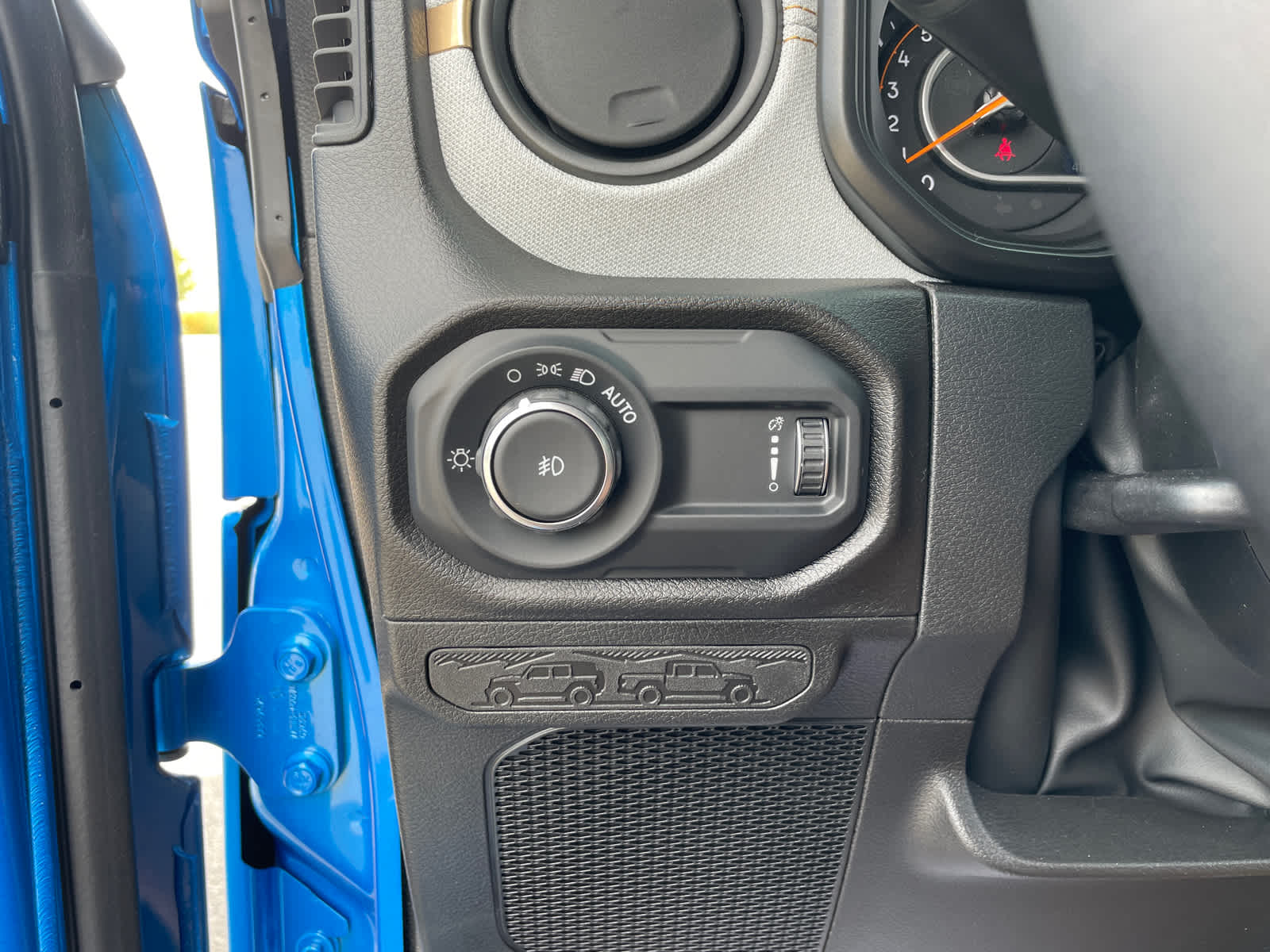 2025 Jeep Wrangler Sport S photo 20