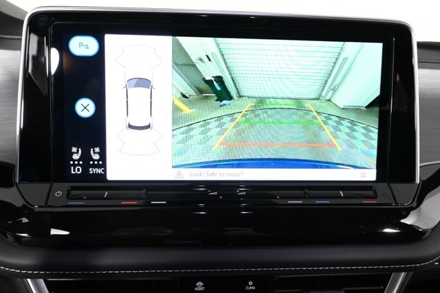 2025 Volkswagen Atlas Cross Sport SE Technology photo 4