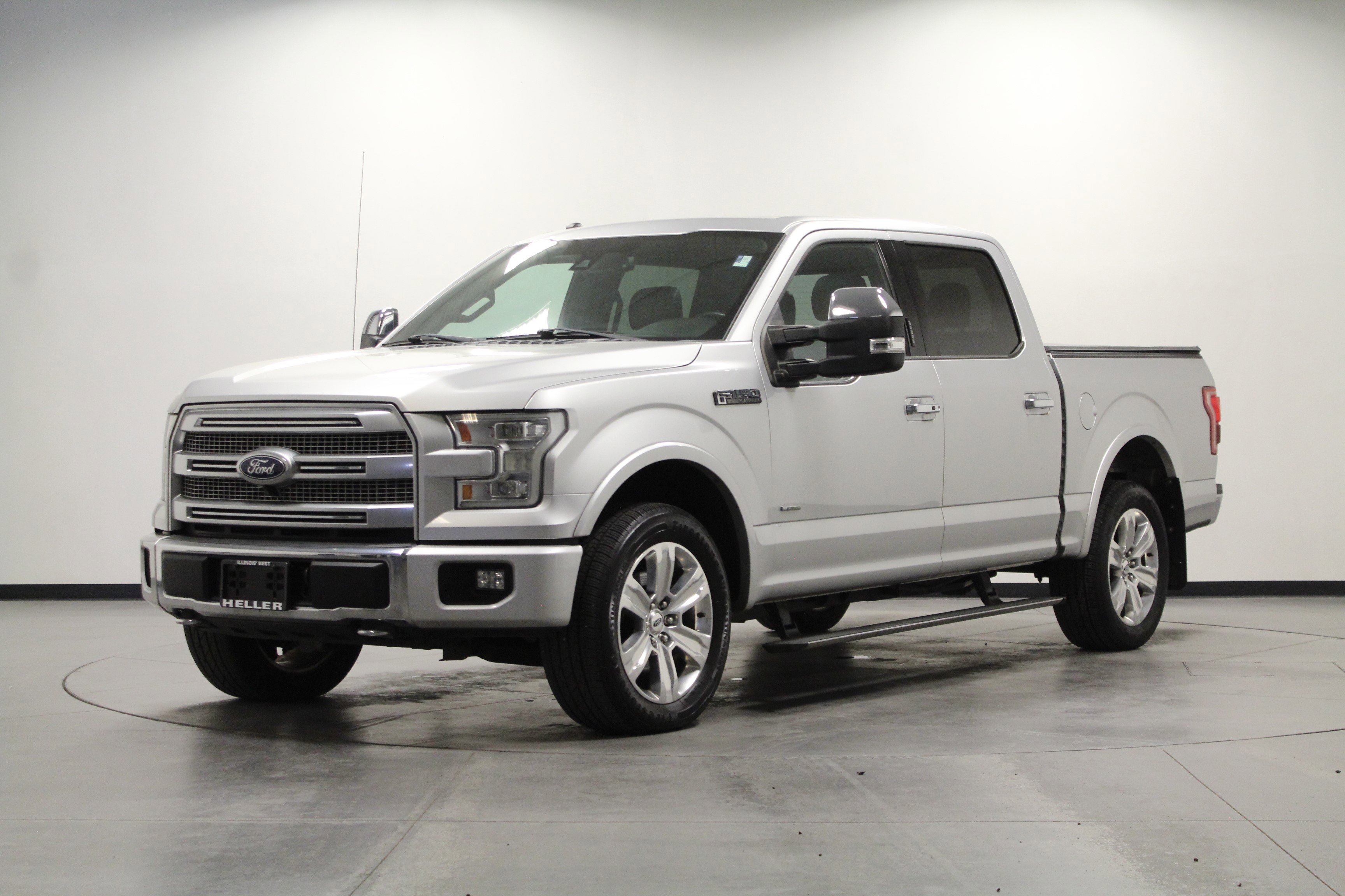 2016 Ford F-150 Platinum photo 7