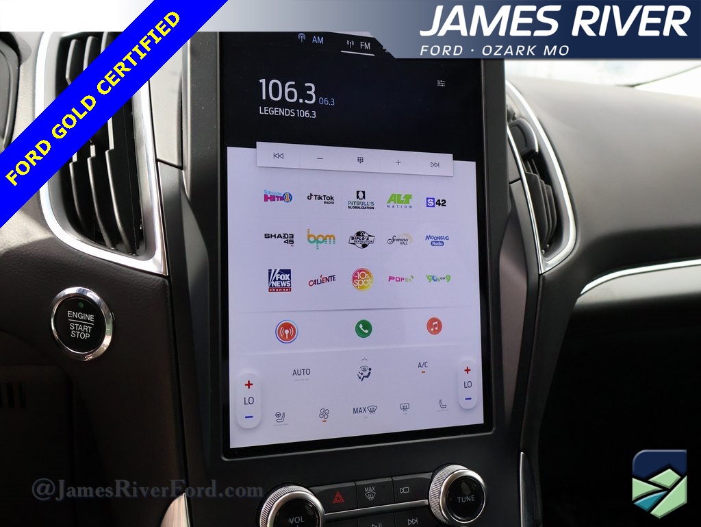 2024 Ford Edge Titanium photo 26