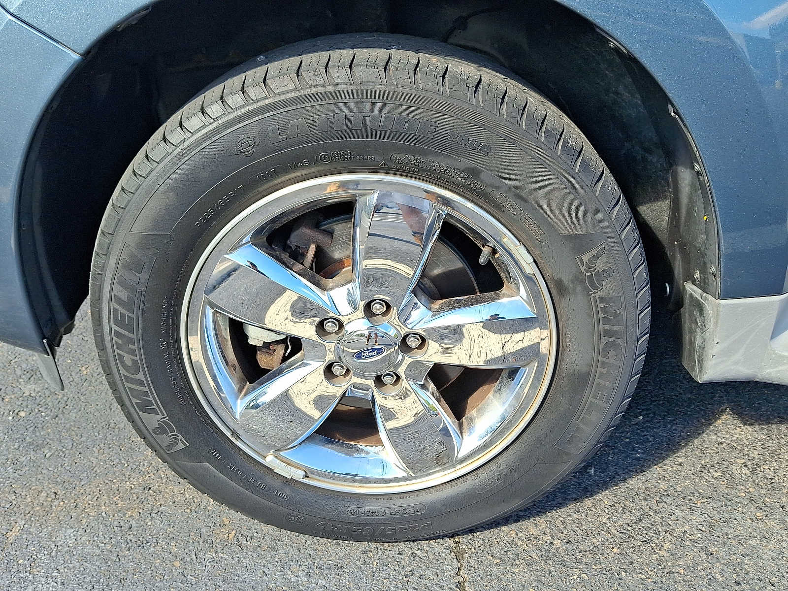 2012 Ford Escape Limited photo 4