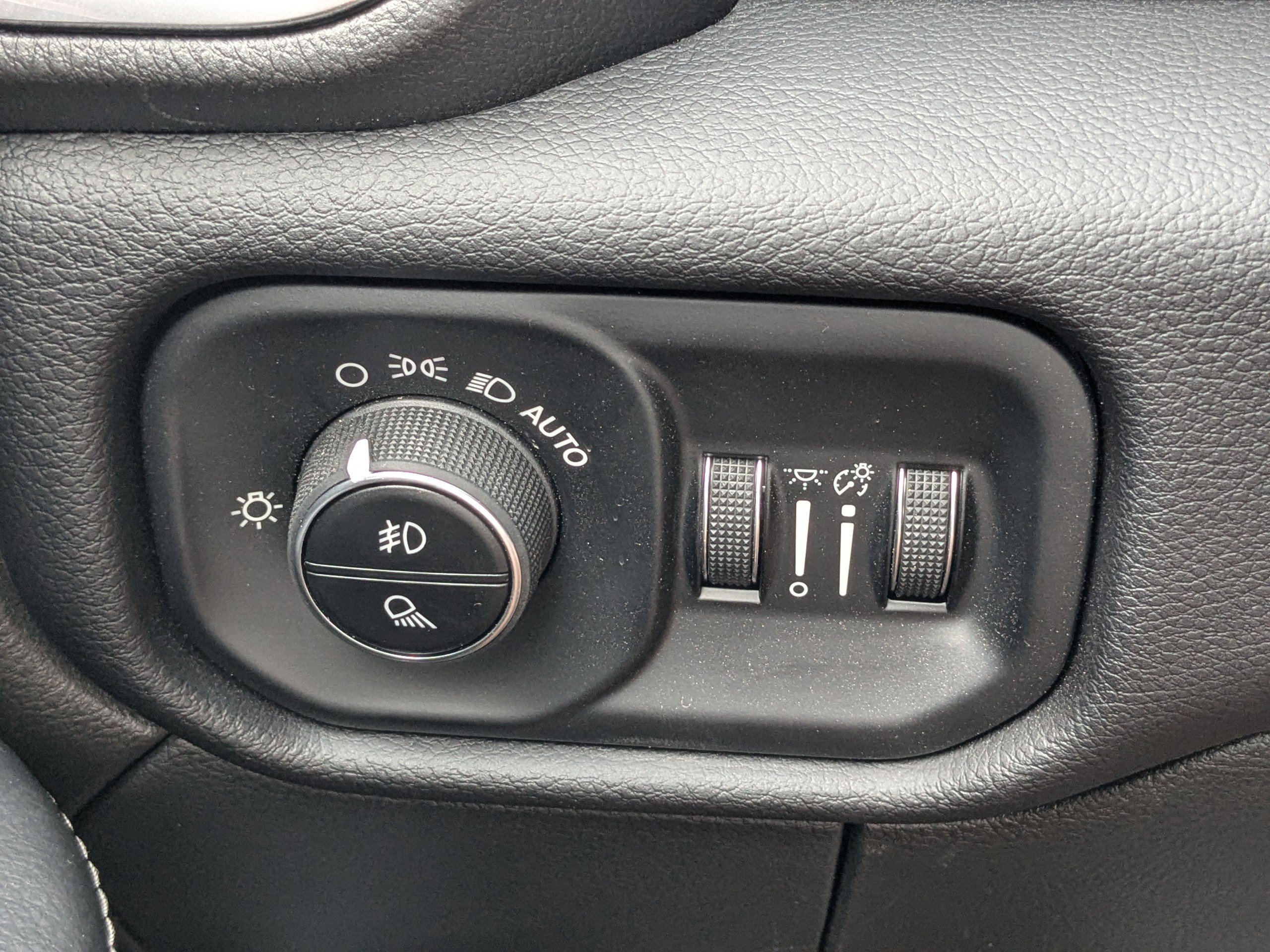 2025 Ram 2500 Laramie photo 22
