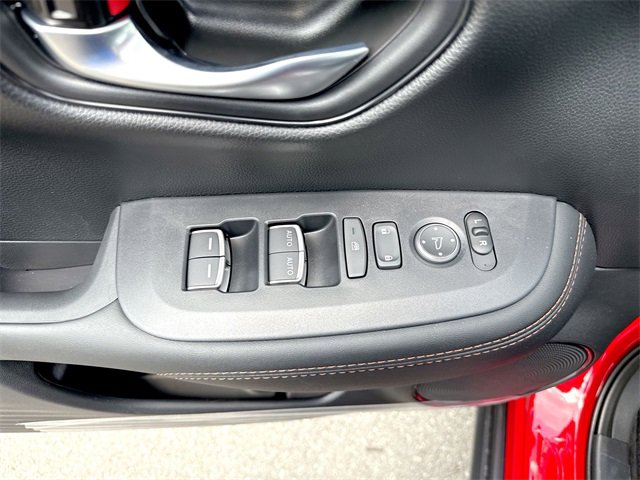 2026 Honda HR-V Sport photo 9