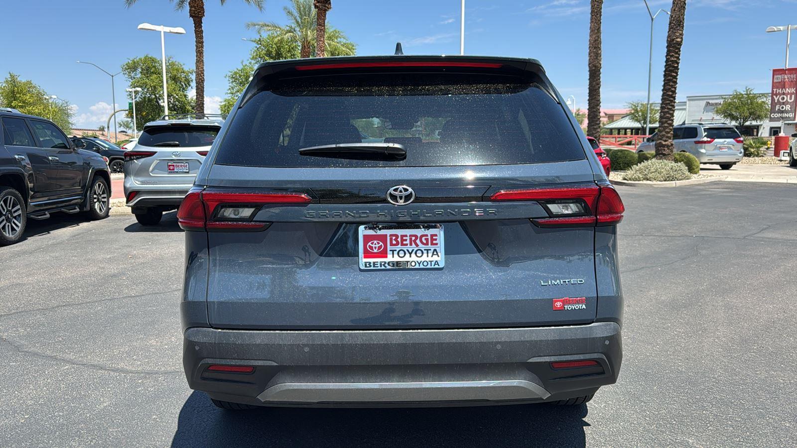 2024 Toyota Grand Highlander Limited photo 4