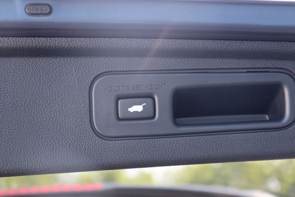 2026 Honda Odyssey Touring photo 13