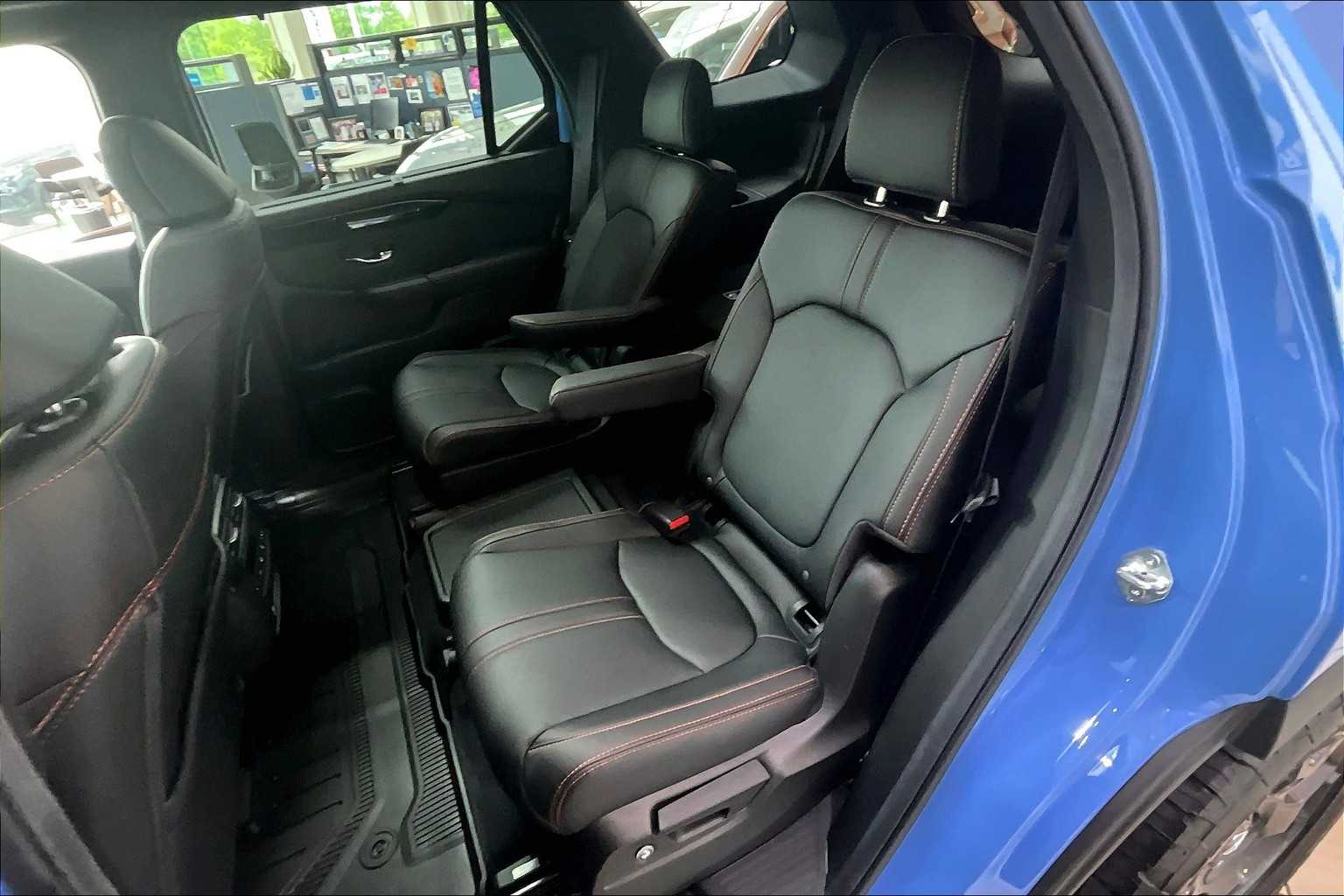 2025 Honda Pilot TrailSport photo 14
