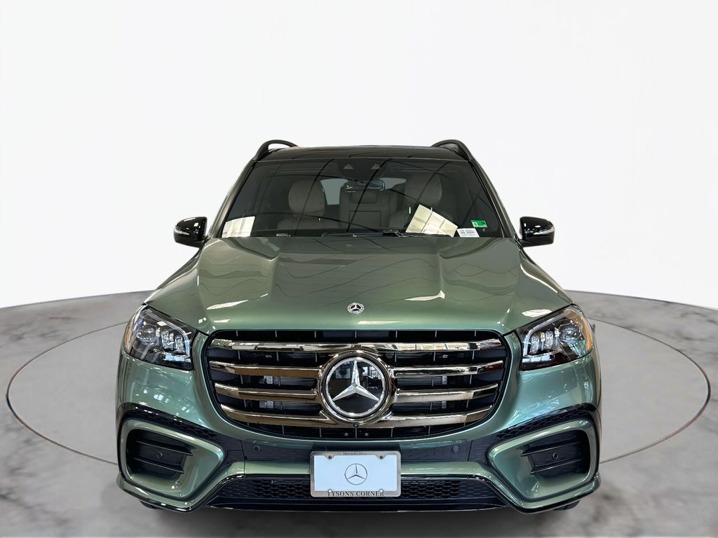 2026 Mercedes Benz GLS 450 4MATIC photo 2