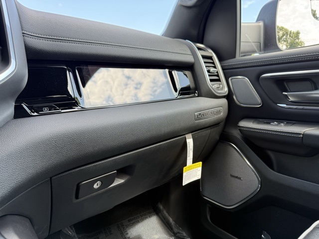 2026 Ram 1500 Laramie photo 27