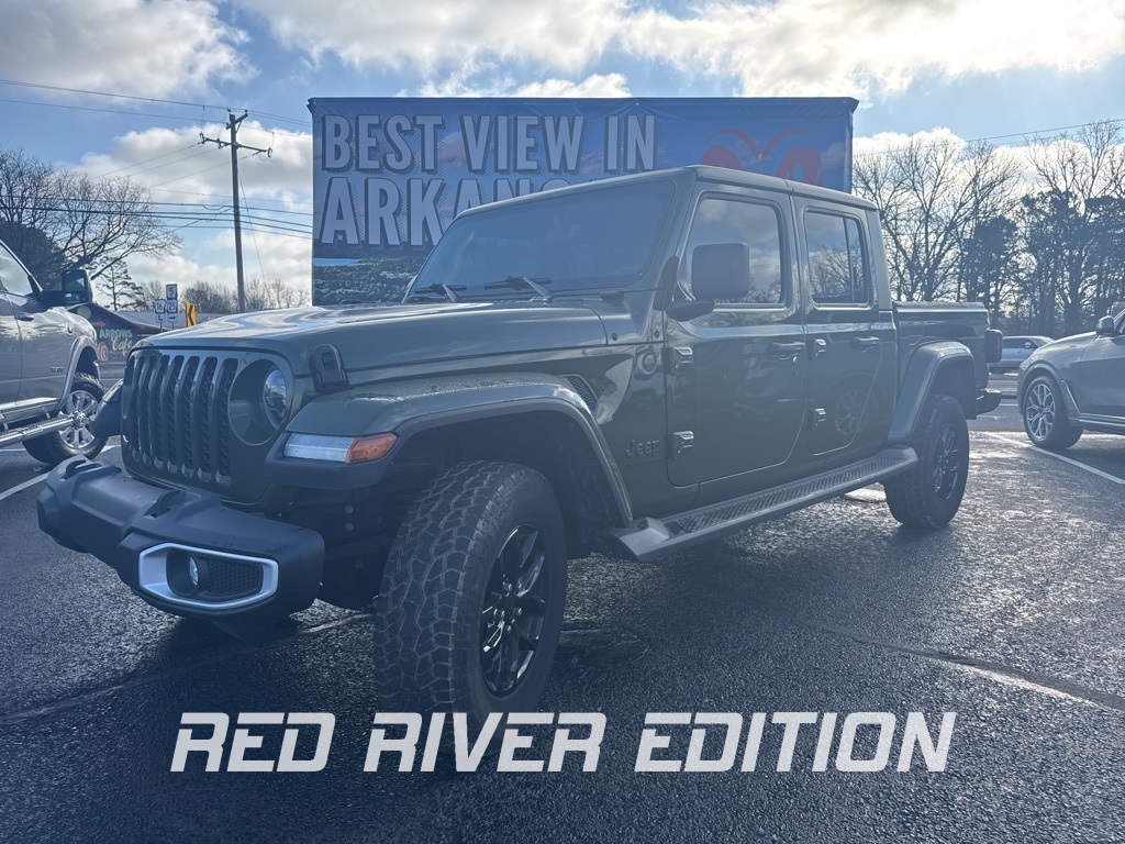 2023 Jeep Gladiator Sport S's photo
