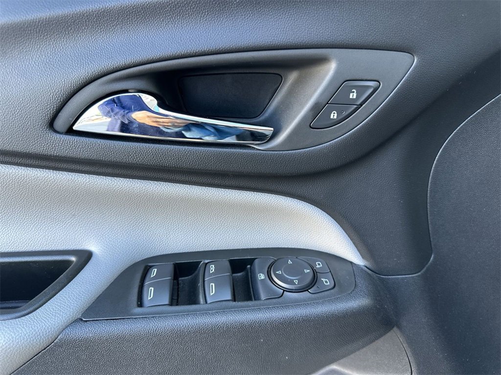 2024 Chevrolet Equinox LT photo 21