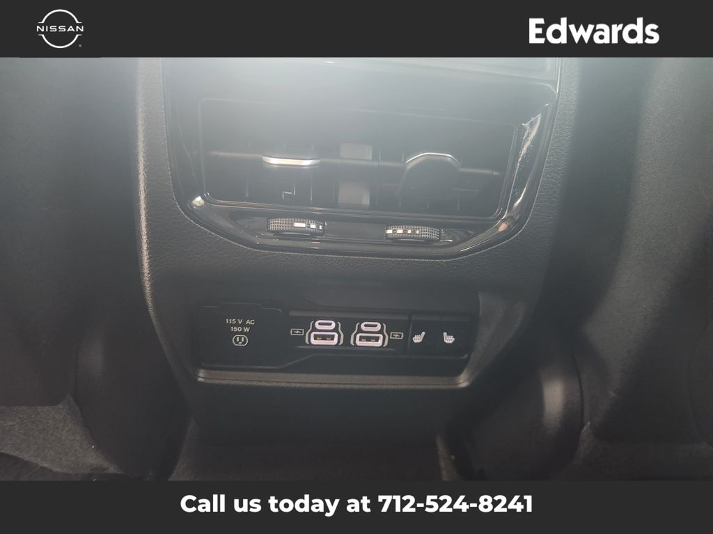 2023 Jeep Cherokee 4xe photo 16