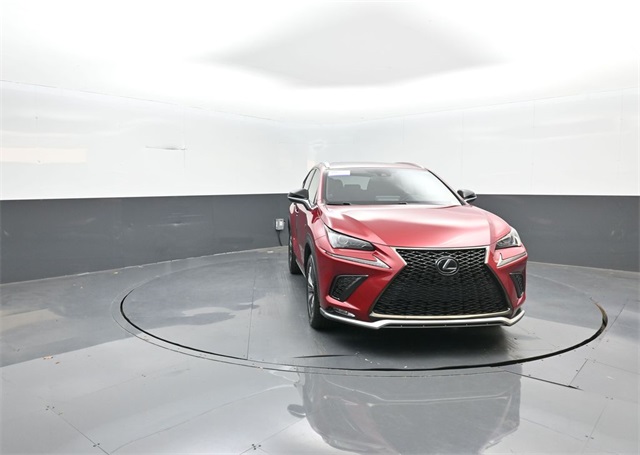 2021 Lexus NX 300 F SPORT photo 2