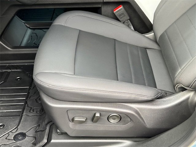 2025 Gmc Hummer EV Pickup photo 35