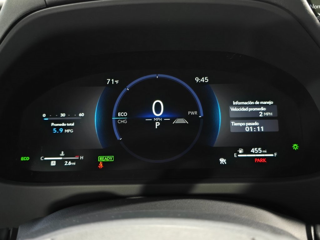 2025 Lexus UX photo 15