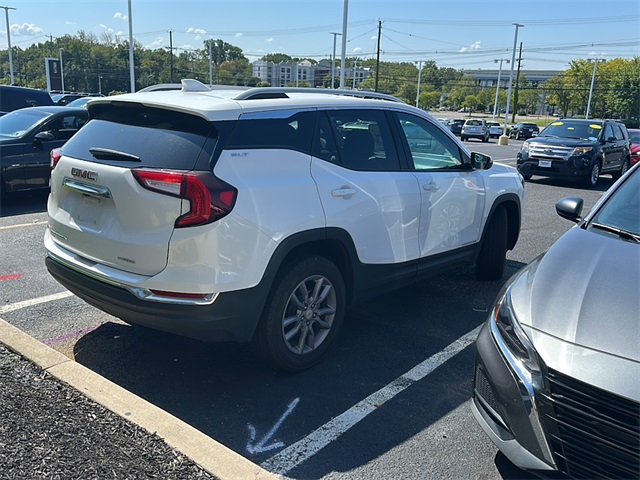 2023 Gmc Terrain SLT photo 3