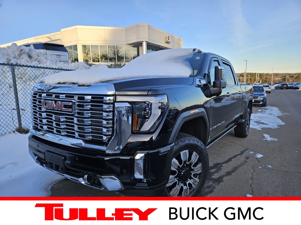 2025 GMC Sierra 2500HD Denali's photo