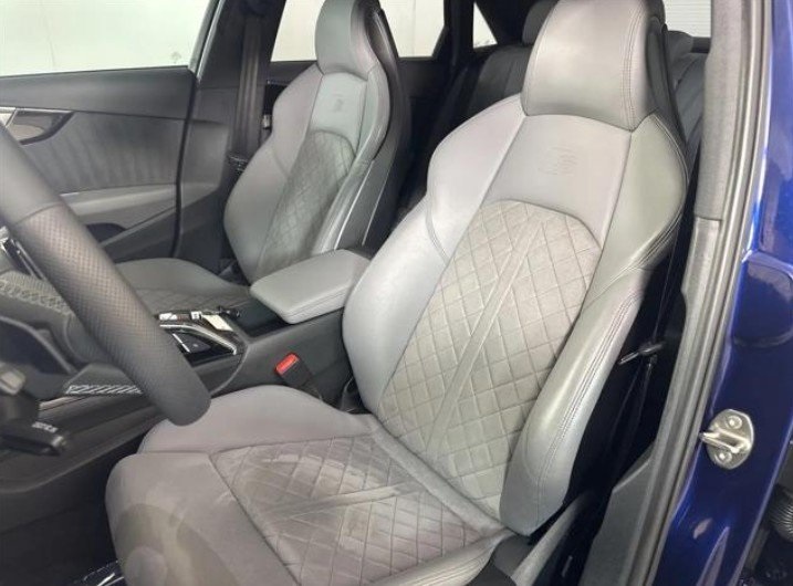 2023 AUDI S4 - Image 3