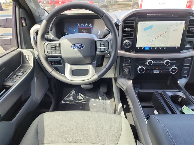 2024 Ford F-150 XLT photo 11