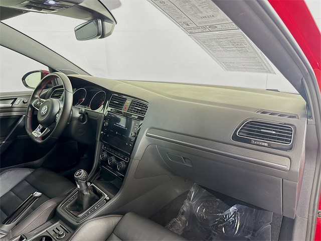 2020 Volkswagen Golf GTI SE Autobahn photo 30