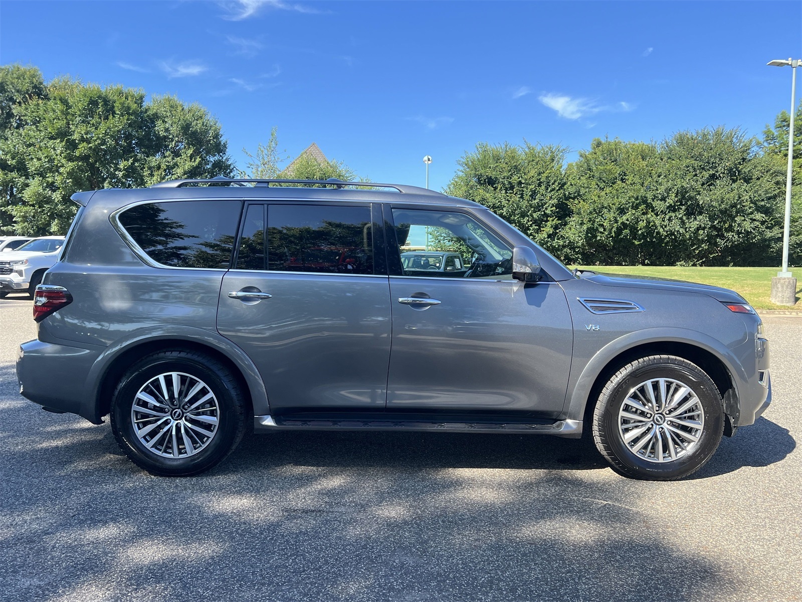2021 Nissan Armada SL photo 33