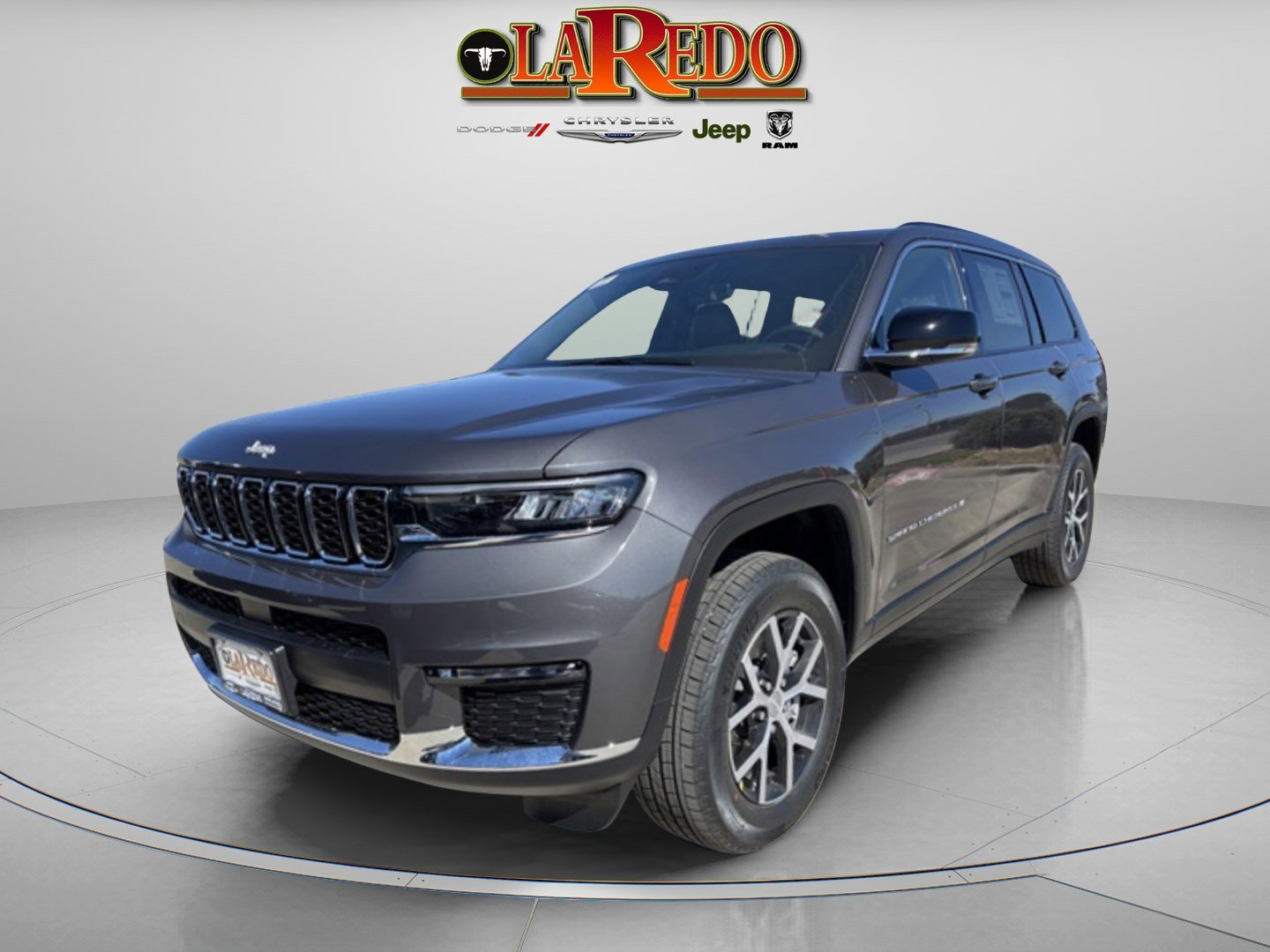 2025 Jeep Grand Cherokee Limited photo 2