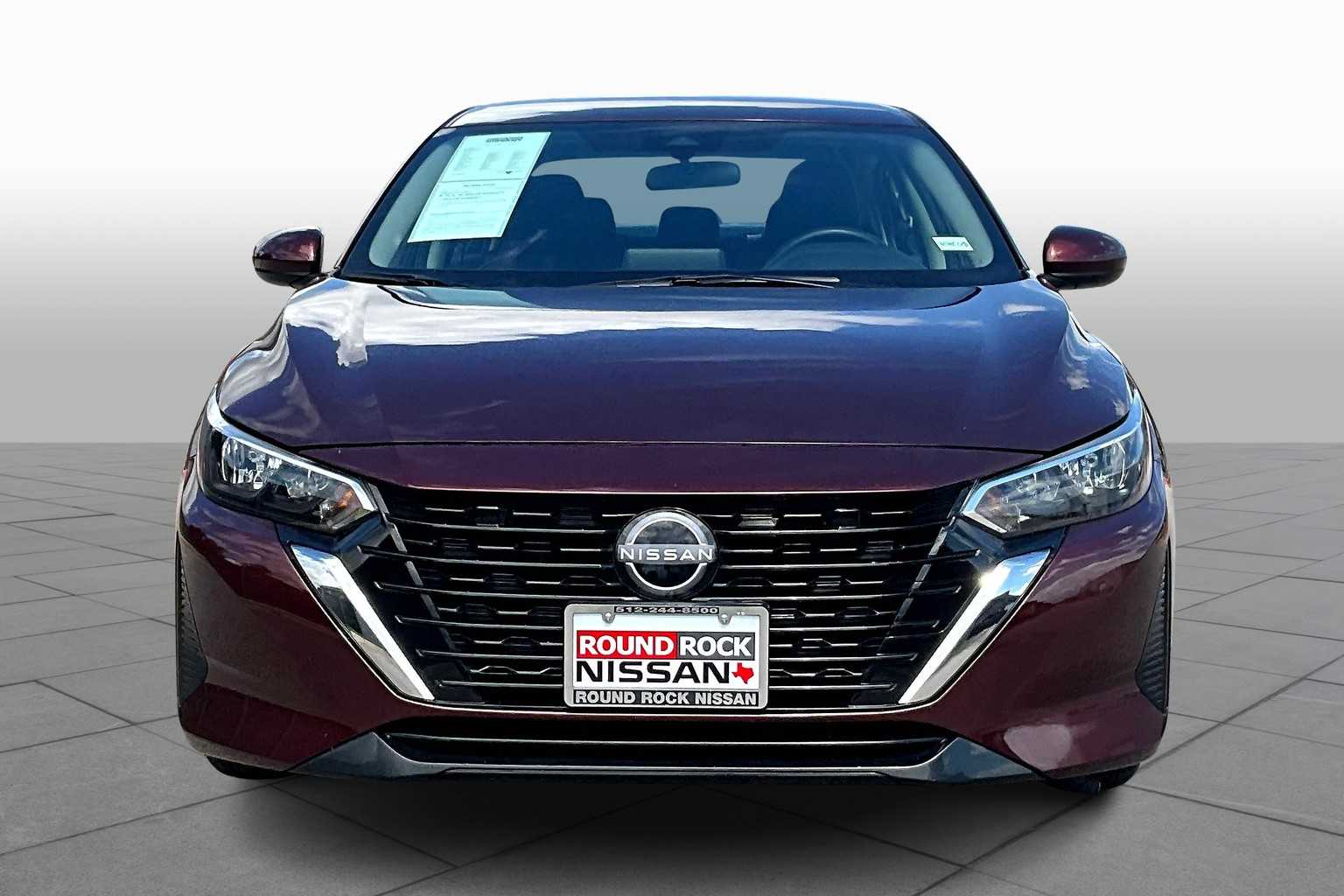 2024 Nissan Sentra SV photo 3