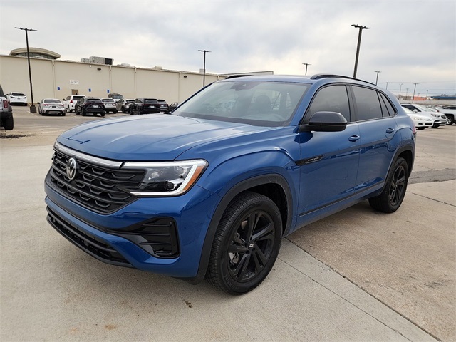 2025 Volkswagen Atlas Cross Sport SEL R-Line photo 5
