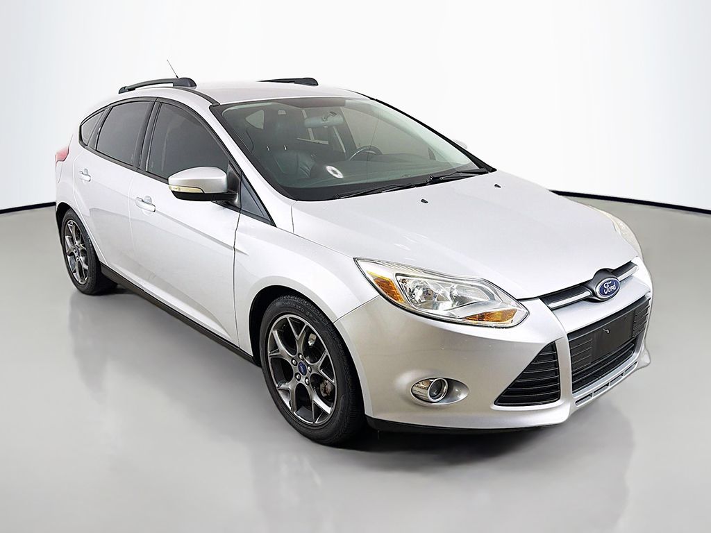 Used 2014 Ford Focus SE with VIN 1FADP3K24EL347307 for sale in Columbus, OH
