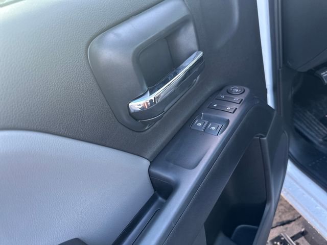 2024 Chevrolet Silverado 5500HD Work Truck photo 4