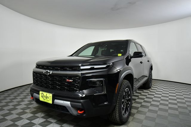 2026 Chevrolet Traverse Z71 photo 2