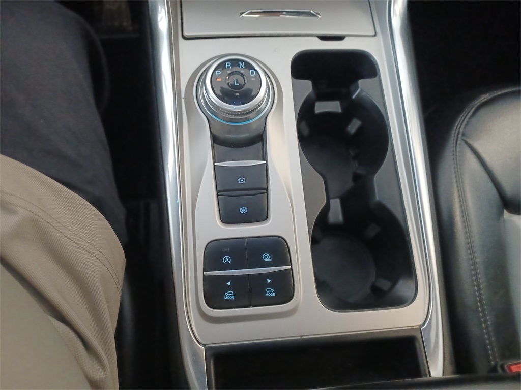 2023 Ford Explorer XLT photo 27