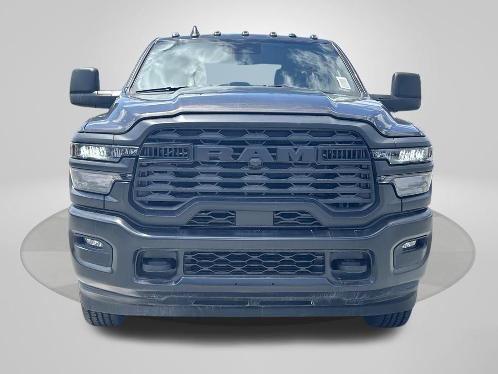2025 Ram 2500 Tradesman photo 3