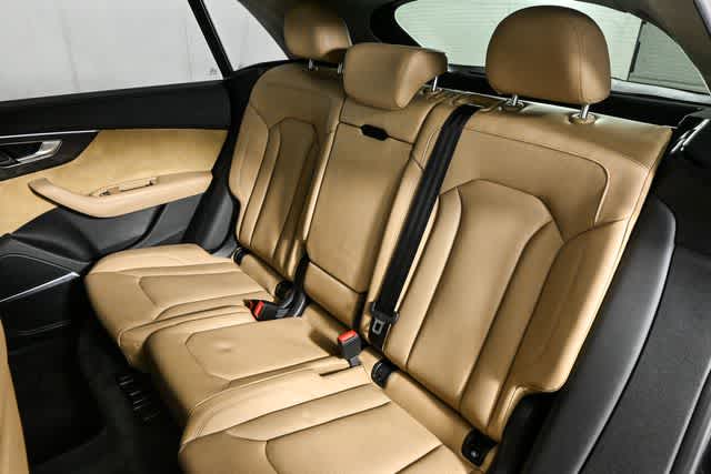 2019 Audi Q8 line Prestige photo 16