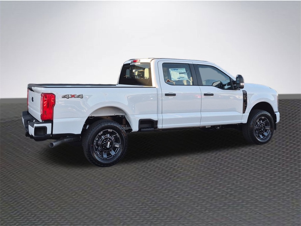 2026 Ford F-250 XL photo 4