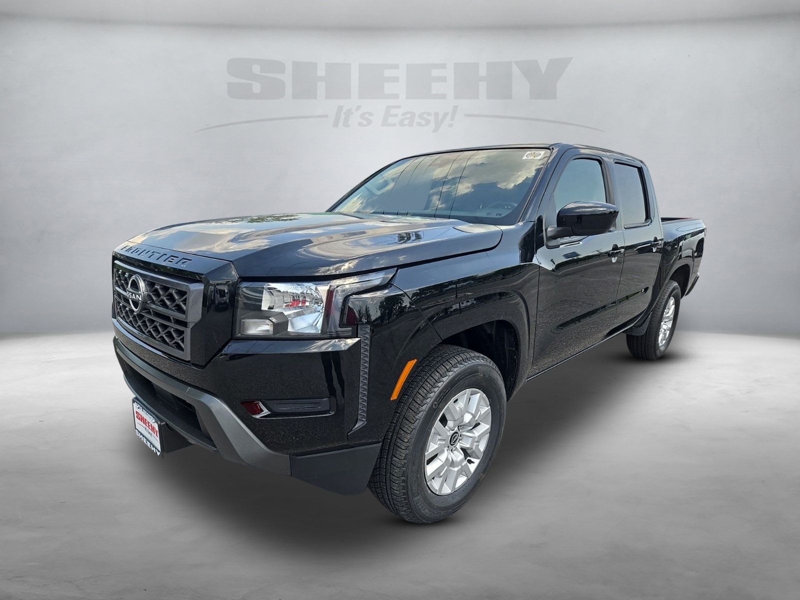 2023 Nissan Frontier SV photo 3