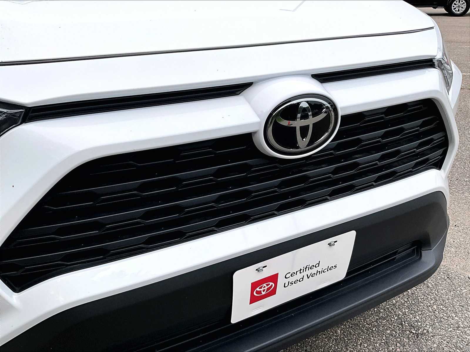 2023 Toyota RAV4 XLE photo 59