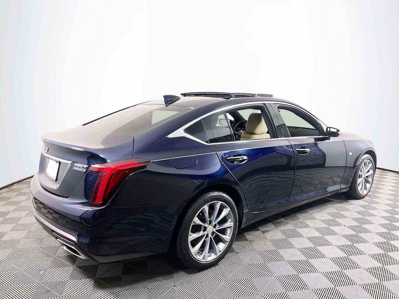 2020 Cadillac CT5 Premium Luxury photo 4